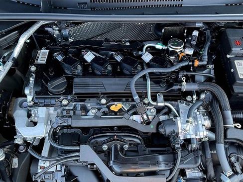 Used 2025 Toyota Corolla SE image 31