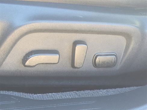 Used 2018 Subaru Outback 2.5i Limited image 18