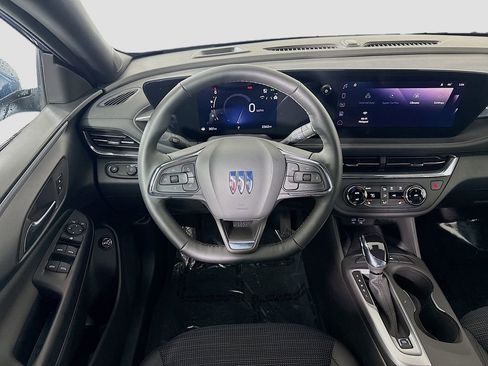 Used 2025 Buick Envista Preferred w/ Convenience I Package image 23