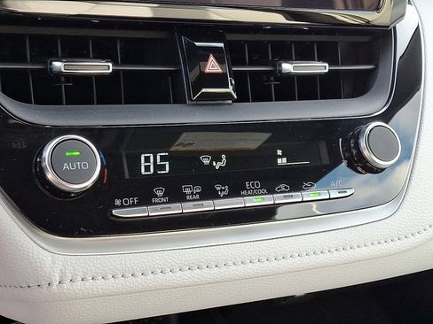 Certified 2023 Toyota Corolla SE image 16