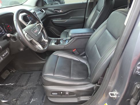 Used 2021 GMC Acadia SLT w/ Elevation Edition image 10