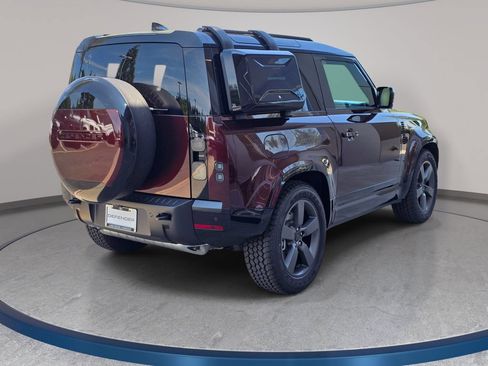 New 2026 Land Rover Defender 90 X-Dynamic SE AWD/4WD image 5