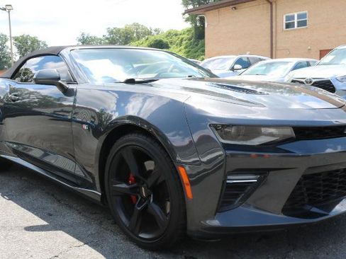 Used 2017 Chevrolet Camaro SS w/ LPO, Ground Effects Package RWD image 3