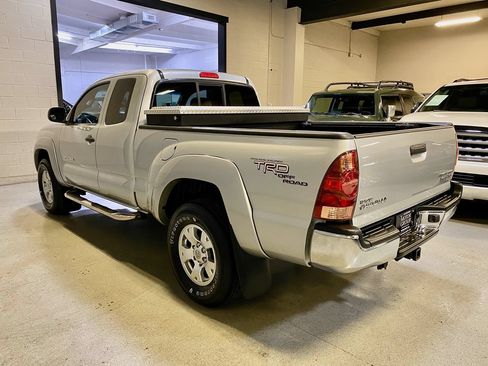 Used 2006 Toyota Tacoma PreRunner RWD image 7