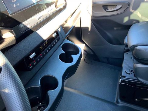 New 2025 Mercedes-Benz Sprinter 2500 image 11