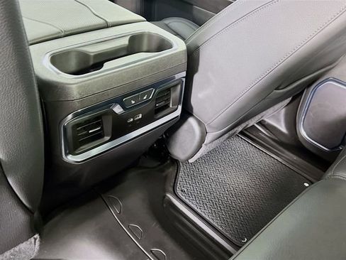 Used 2024 GMC Sierra 1500 Denali w/ Denali Reserve Package image 26
