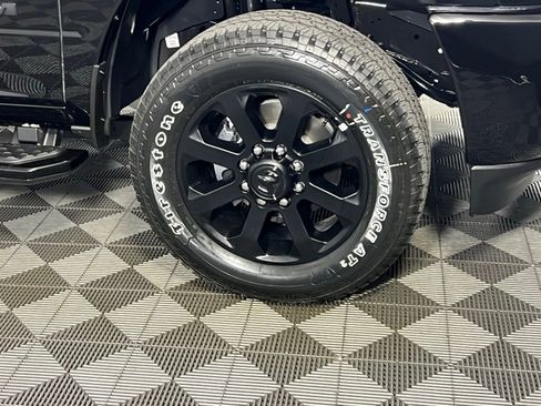 Used 2025 RAM 2500 Big Horn image 5