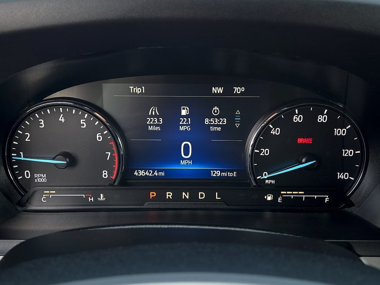 Used 2023 Ford Explorer XLT w/ Equipment Group 202A AWD/4WD image 19