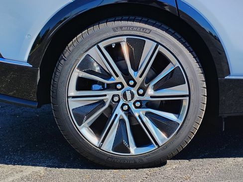 New 2026 Cadillac Lyriq Signature Luxury image 30