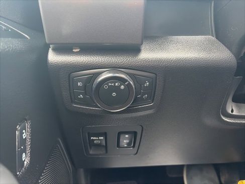 Used 2018 Ford F150 XLT w/ Equipment Group 302A Luxury image 18