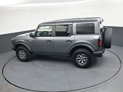 Used 2025 Ford Bronco Badlands image 27