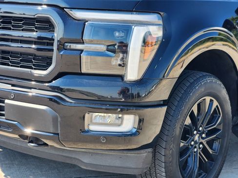Used 2024 Ford F150 Lariat w/ Bed Utility Package AWD/4WD image 9