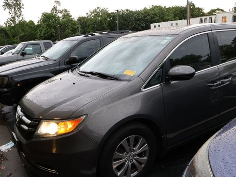 Used 2014 Honda Odyssey EX-L image 3