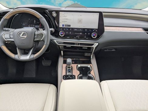 Certified 2026 Lexus RX 350 Premium Plus w/ Convenience Package AWD/4WD image 17