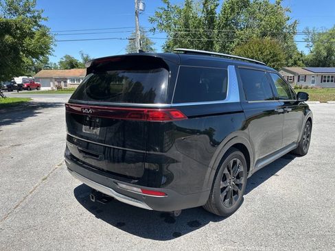 Used 2022 Kia Carnival SX FWD image 5