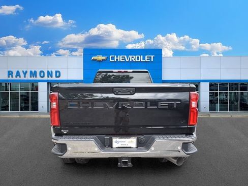 New 2026 Chevrolet Silverado 3500 LT w/ All Star Edition AWD/4WD image 5