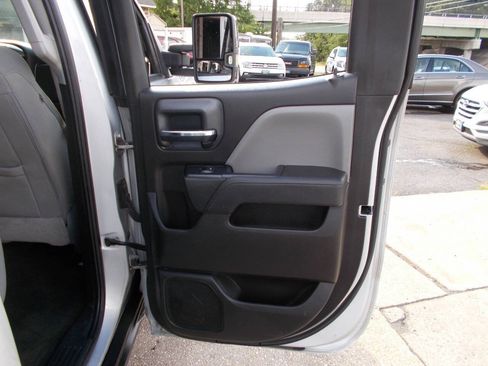 Used 2016 Chevrolet Silverado 1500 W/T w/ WT Convenience Package AWD/4WD image 17