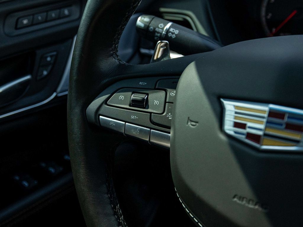 Used 2025 Cadillac CT4 V AWD/4WD image 23