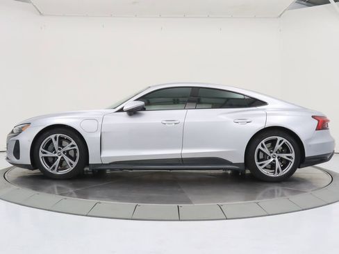 Used 2022 Audi e-tron GT Prestige w/ Prestige Package AWD/4WD image 2