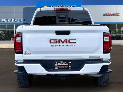Used 2025 GMC Canyon Elevation RWD image 5