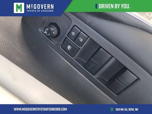 Used 2024 Toyota Corolla SE FWD image 10
