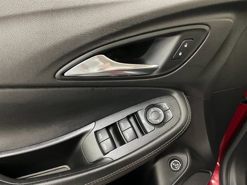 Used 2021 Buick Encore GX Select w/ Sport Touring Package image 22