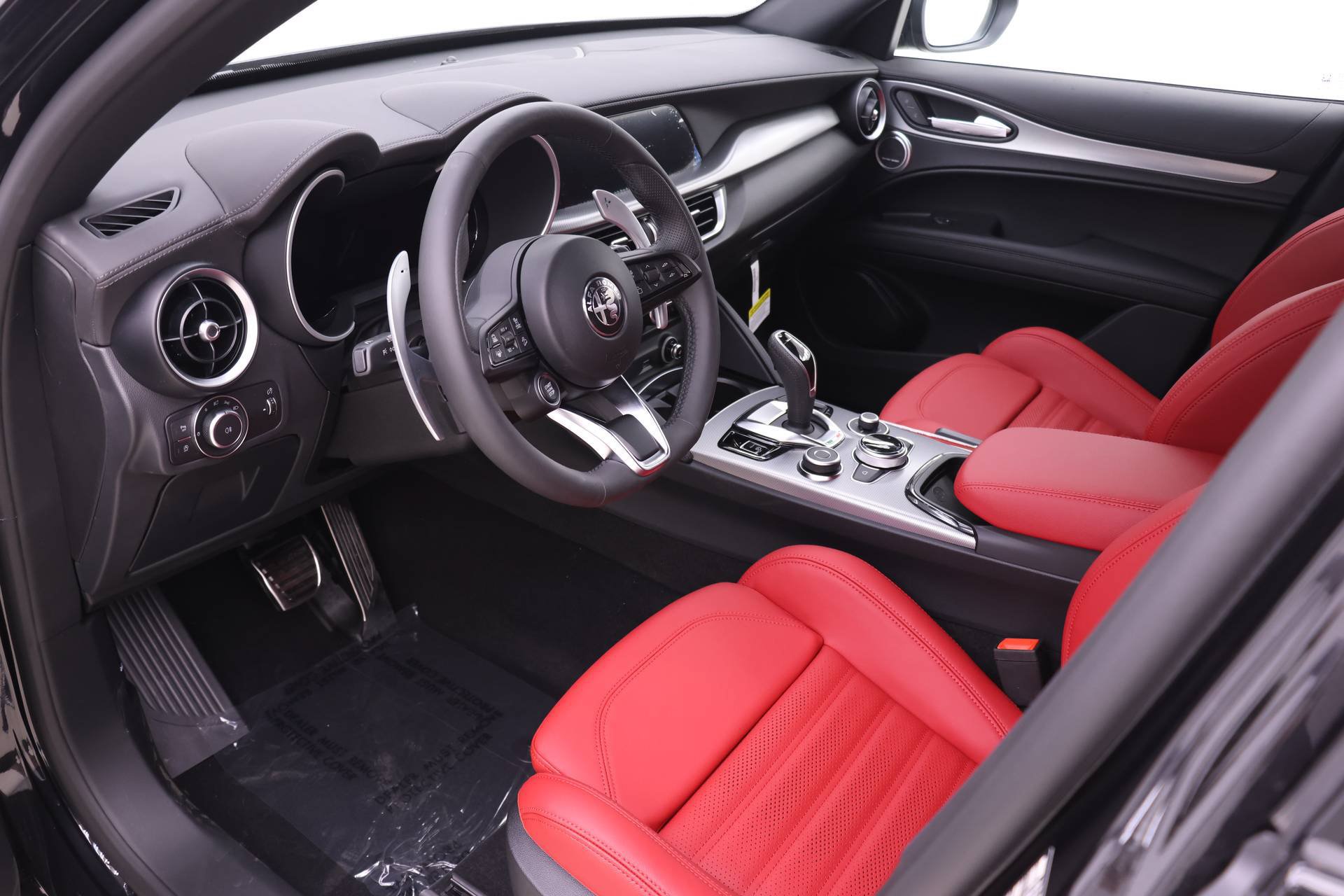 New 2026 Alfa Romeo Stelvio Sprint AWD/4WD image 6
