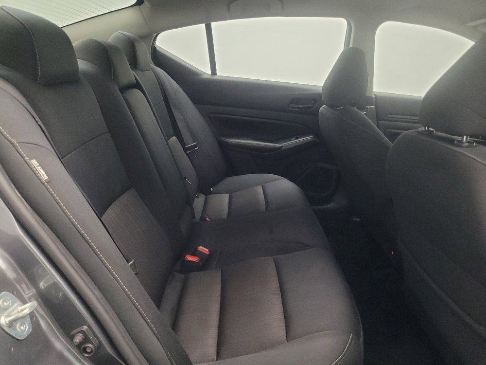 Used 2024 Nissan Altima 2.5 SV FWD image 19