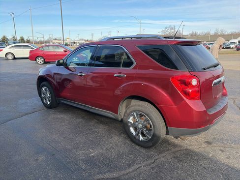 Used 2011 Chevrolet Equinox LT w/ Chrome Appearance Package image 4