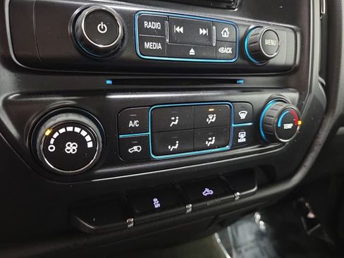 Used 2015 Chevrolet Silverado 1500 W/T image 22