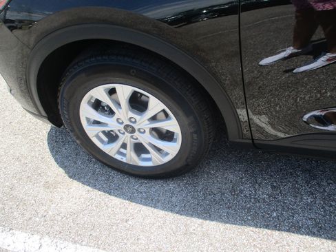 Used 2025 Ford Escape Active FWD image 22