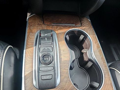 Used 2020 Acura MDX SH-AWD w/ Advance Package image 25