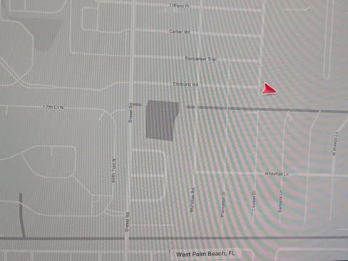 Used 2023 Tesla Model X image 9