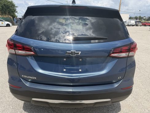 Used 2024 Chevrolet Equinox LT FWD image 6