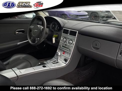 Used 2005 Chrysler Crossfire Limited RWD image 9