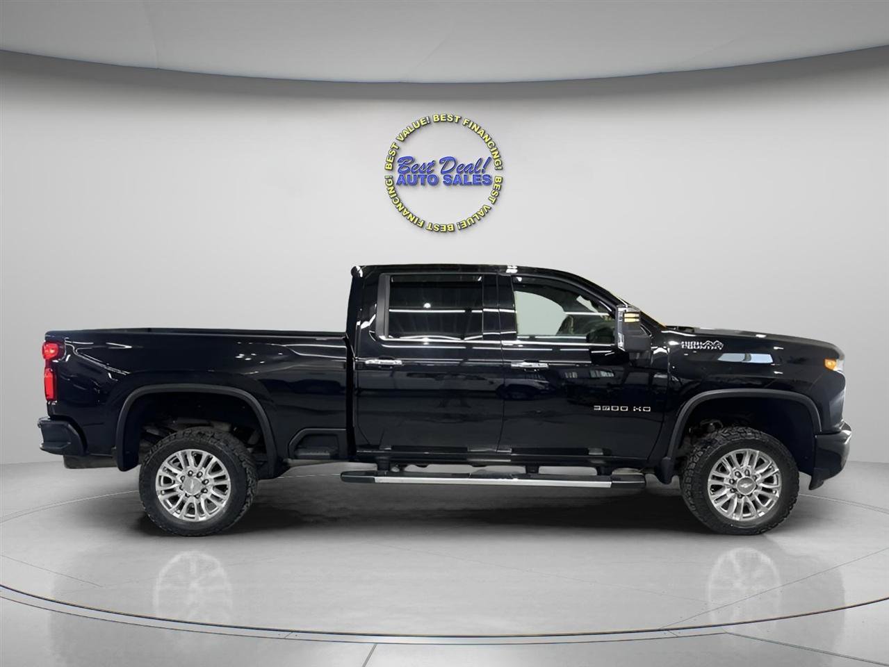 Used 2020 Chevrolet Silverado 3500 High Country w/ Z71 Off-Road Package AWD/4WD image 6