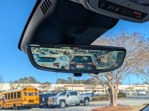 Certified 2025 Buick Enclave Avenir w/ Super Cruise Package image 25