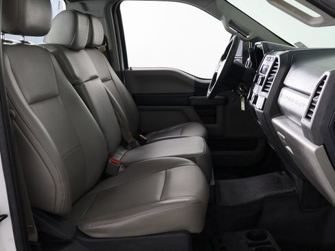 Used 2017 Ford F250 XL w/ Power Equipment Group RWD image 10