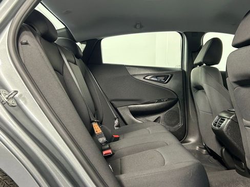 Used 2023 Chevrolet Malibu LT FWD image 12