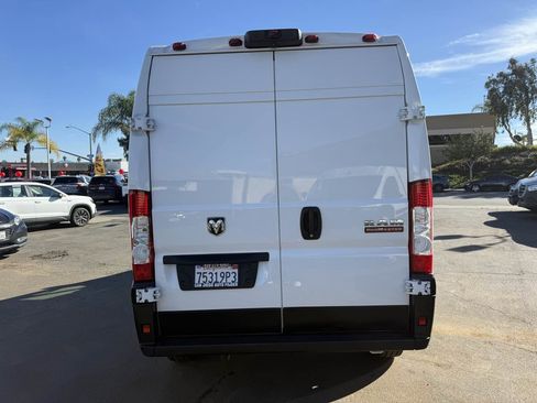 Used 2022 RAM ProMaster 2500 image 5