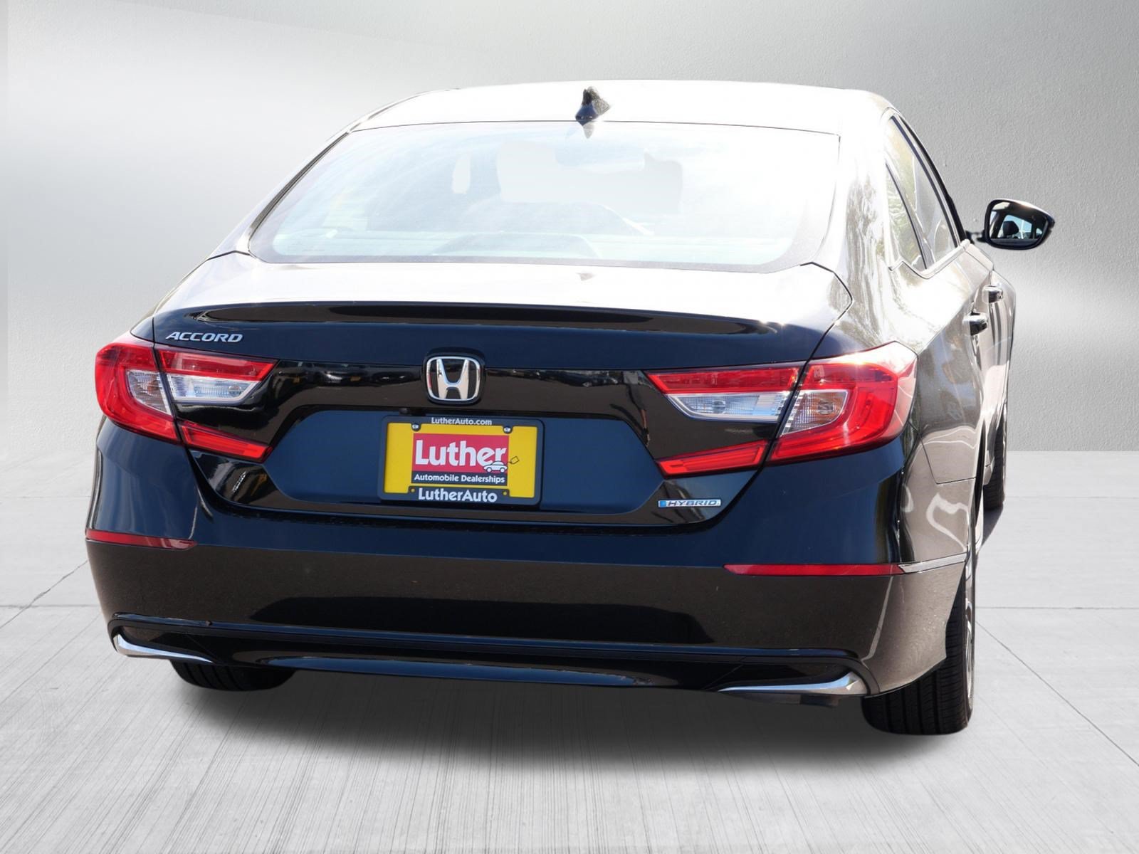 Certified 2018 Honda Accord EX-L image 3