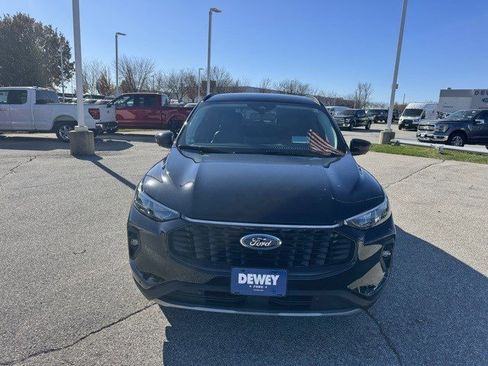 Certified 2025 Ford Escape Platinum w/ Premium Technology Package image 2