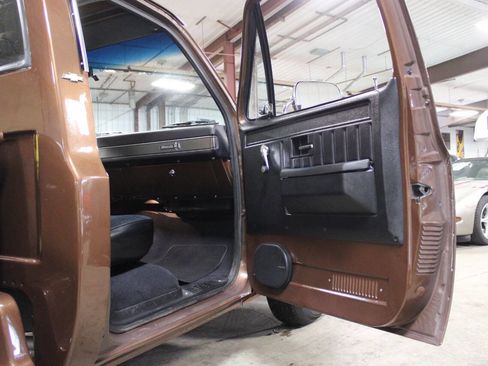 Used 1986 GMC Sierra 1500 2WD Regular Cab image 21