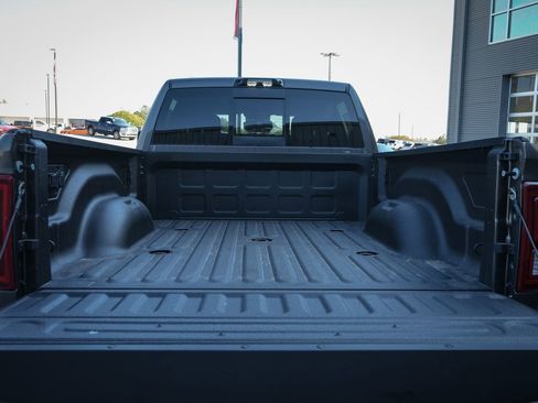 New 2026 RAM 2500 Big Horn AWD/4WD image 9