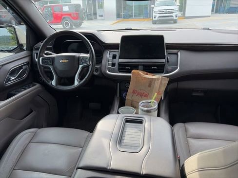 Used 2022 Chevrolet Tahoe LT w/ Luxury Package AWD/4WD image 36