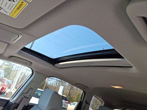 Used 2020 Honda CR-V EX image 14