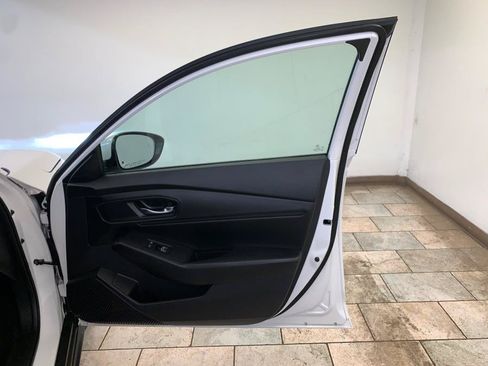 Used 2023 Honda Accord EX image 47