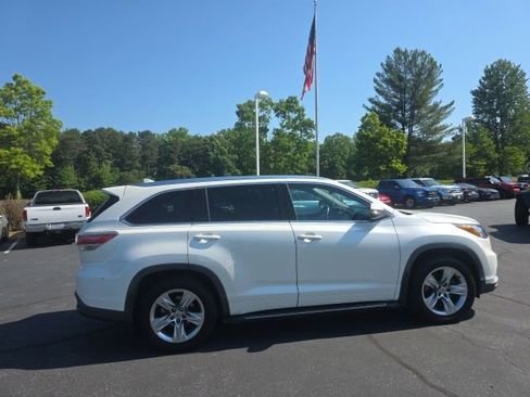 Used 2014 Toyota Highlander Limited FWD image 9