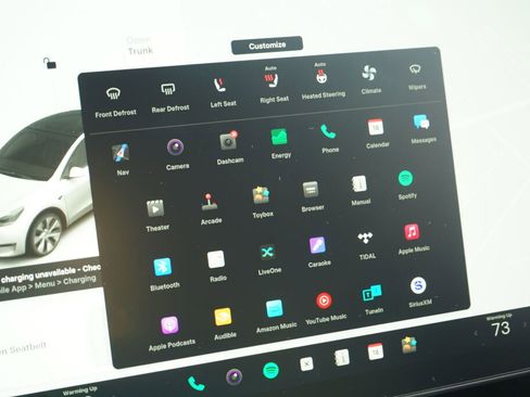 Used 2021 Tesla Model Y Long Range image 18