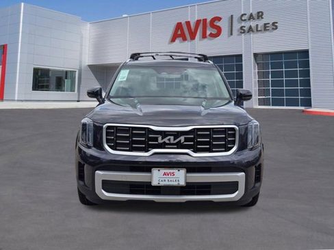 Used 2025 Kia Telluride S AWD/4WD image 2